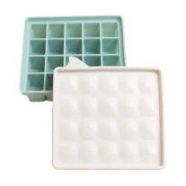 Szilikon fedeles jégkockatartó 12x13cm kék